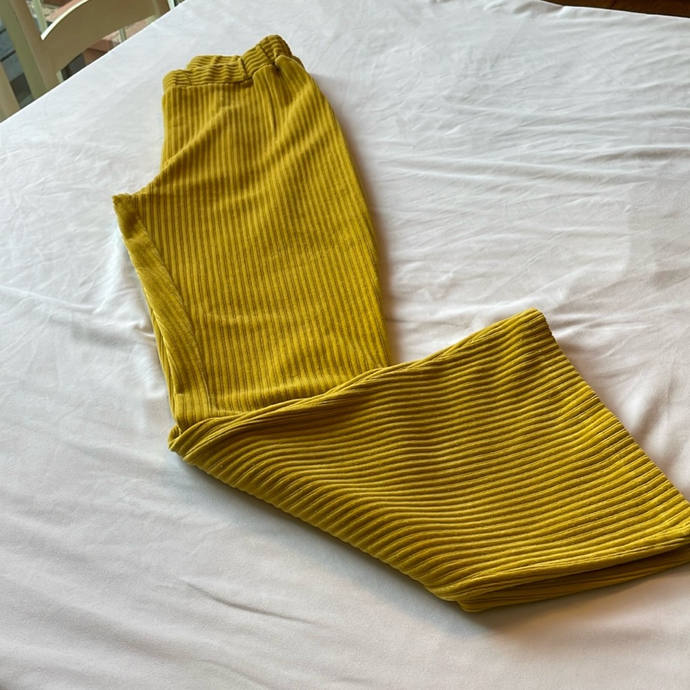 Women’s Urban Outfitters Ribbed Lounge Everyday Pant!
